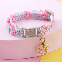 Collar ajustable con campana para mascotas | Diseño de huellas divertidas | Accesorios coloridos para perros y gatos– ajustable y cómodo
